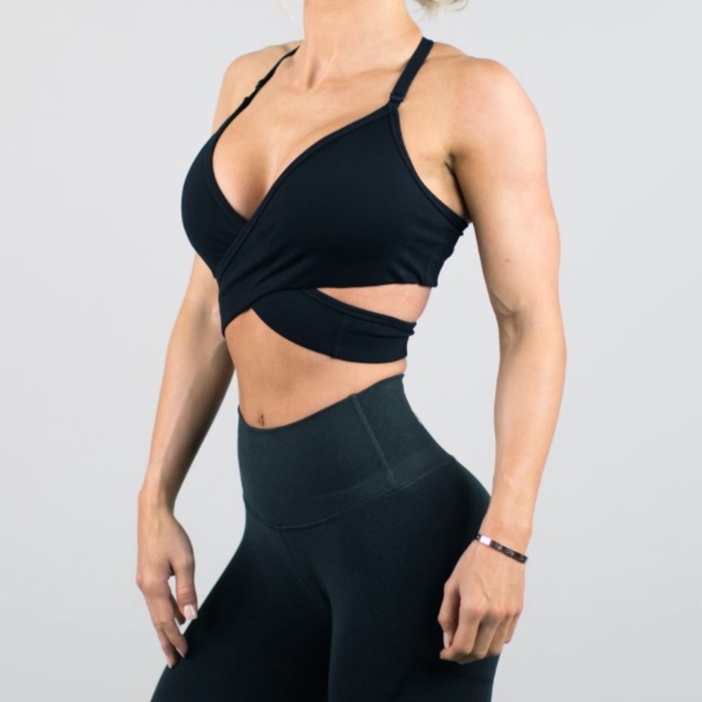 Alphalete Black Wrap Around Bra